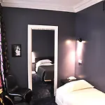 ホテル オテル ノワール
