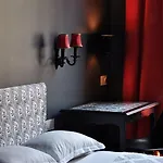 オテル ノワール 3*