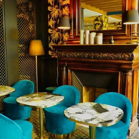 Noir Hotel