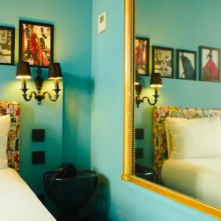 Noir Hotel 3*