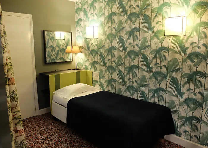 Hotel Noir Paris