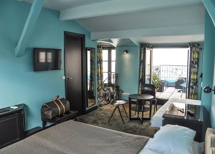 Hotel Noir Paris