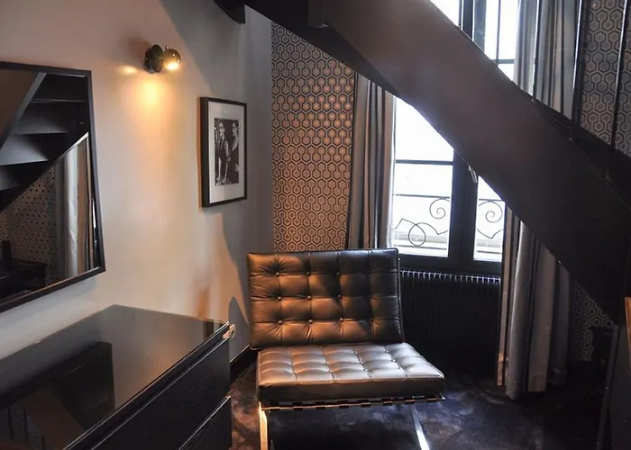 Hotel Noir 3*