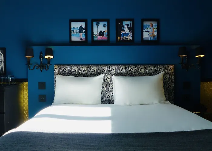 Hotel Noir