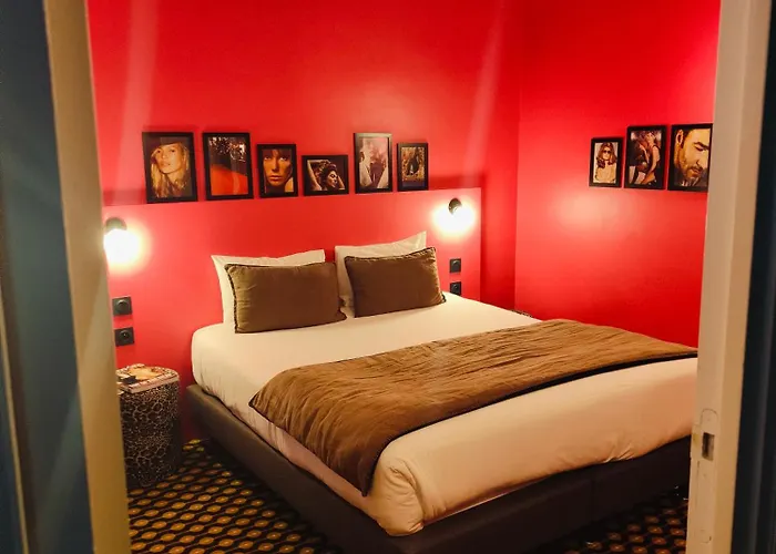 Hotel Noir 3*