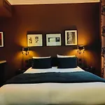 Hotel Noir Paris